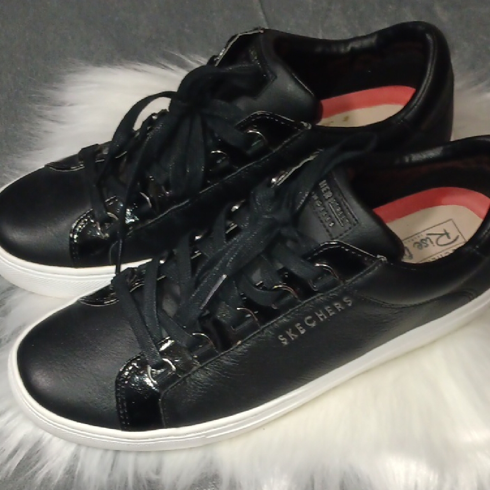 Skechers Black Casual Sneakers